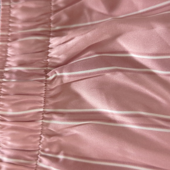 Satin pajamas - Picture 2 of 2